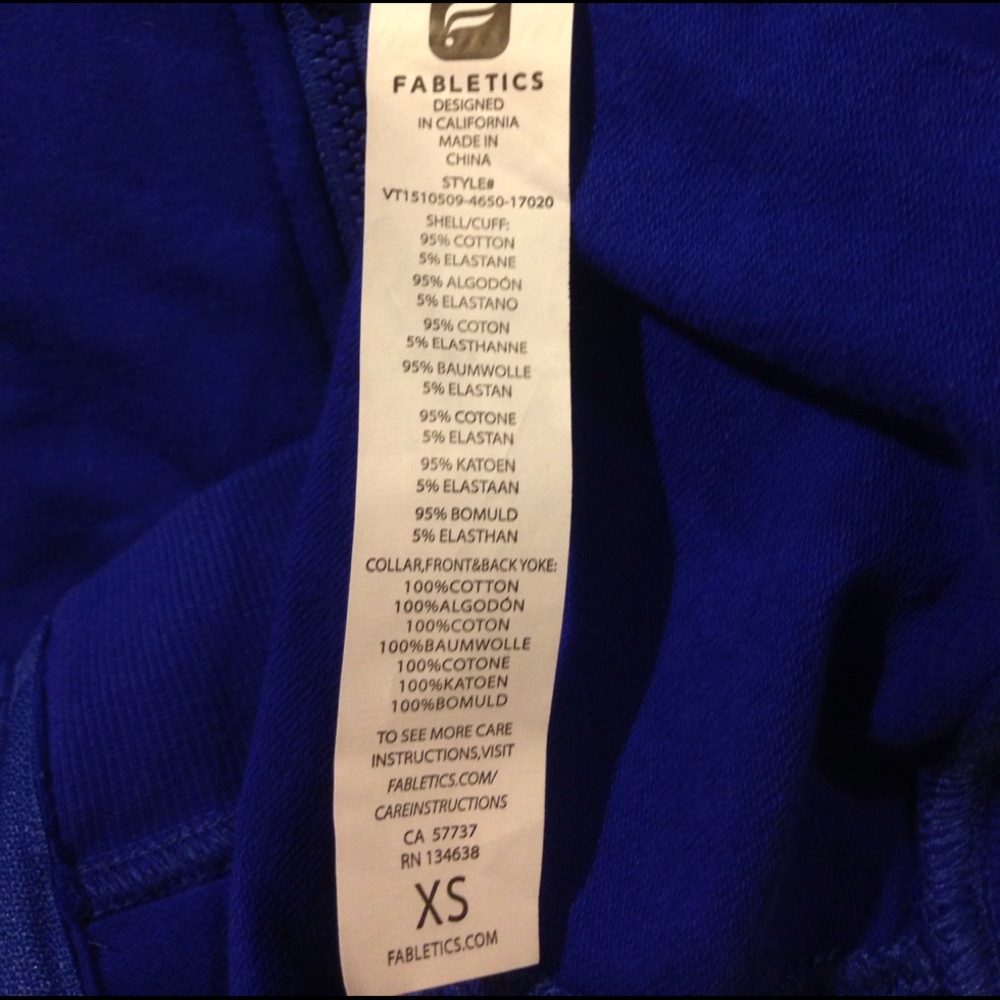 Fabletics Sleeveless Full Zip Shirt View 5