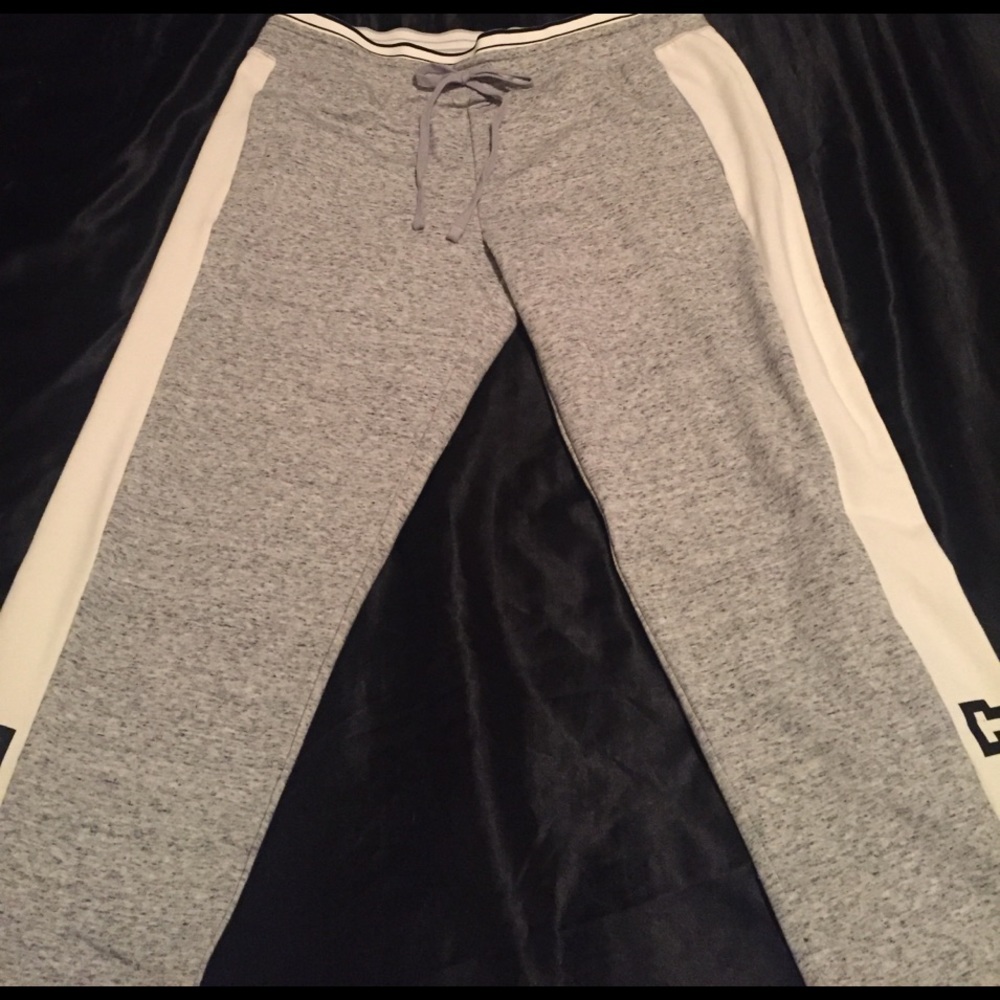 VS PINK SWEAT PANTS