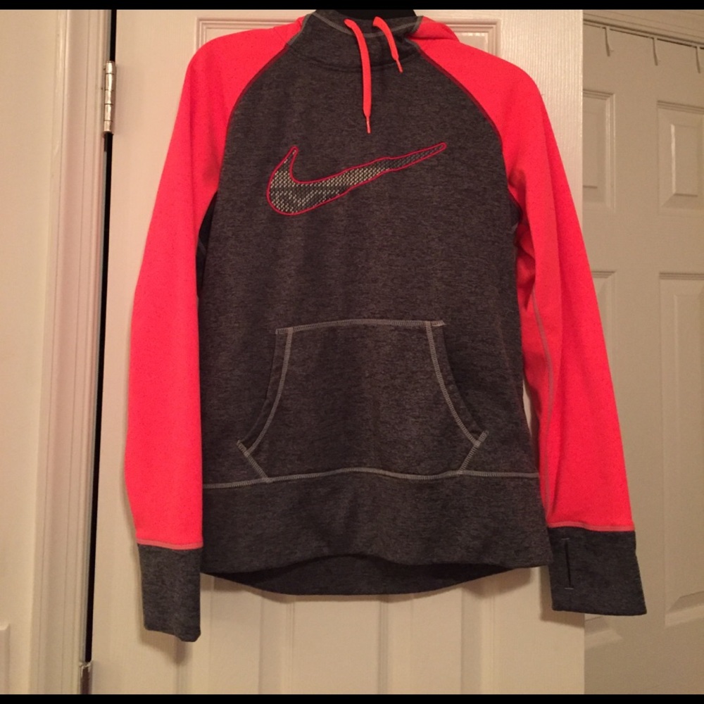 Nike sweatshirt