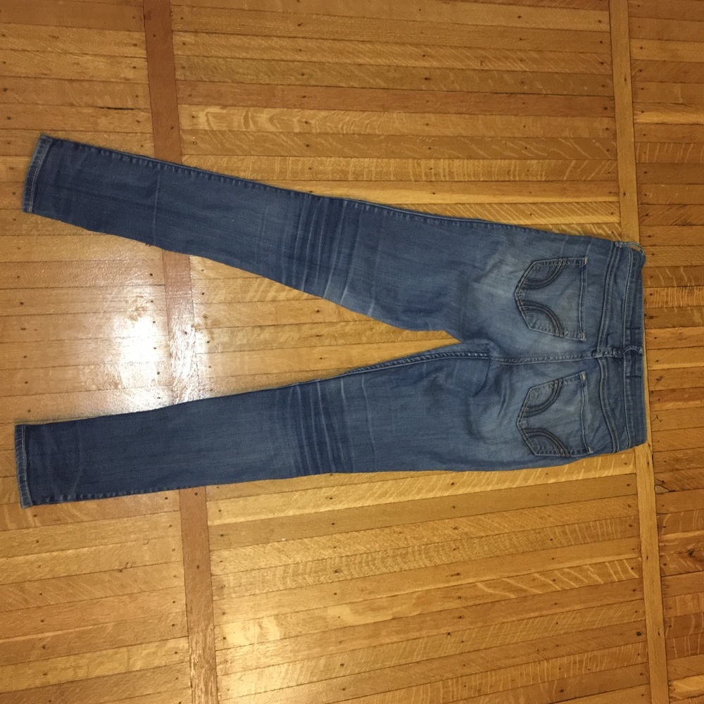 Hollister Jeans size 3 (26)