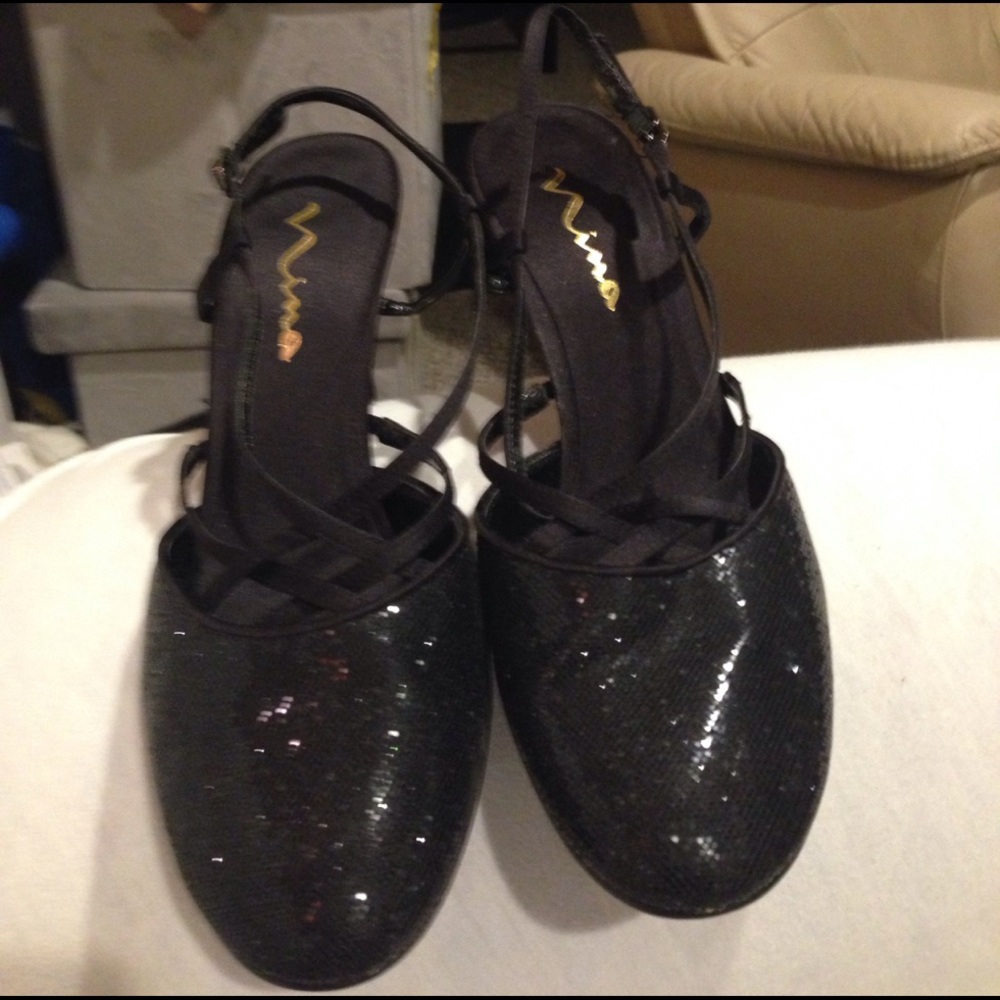 Nina sequined dress shoes