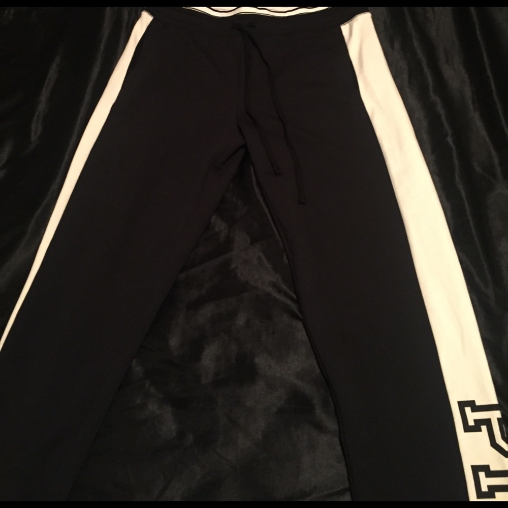 VS PINK SWEAT PANTS