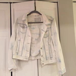 Loft Cloud Bleach Soft Denim Jacket