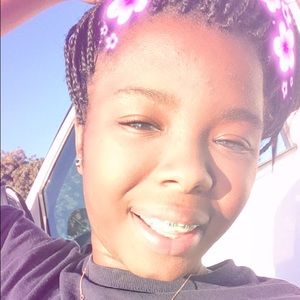 Meet your Posher, Amber