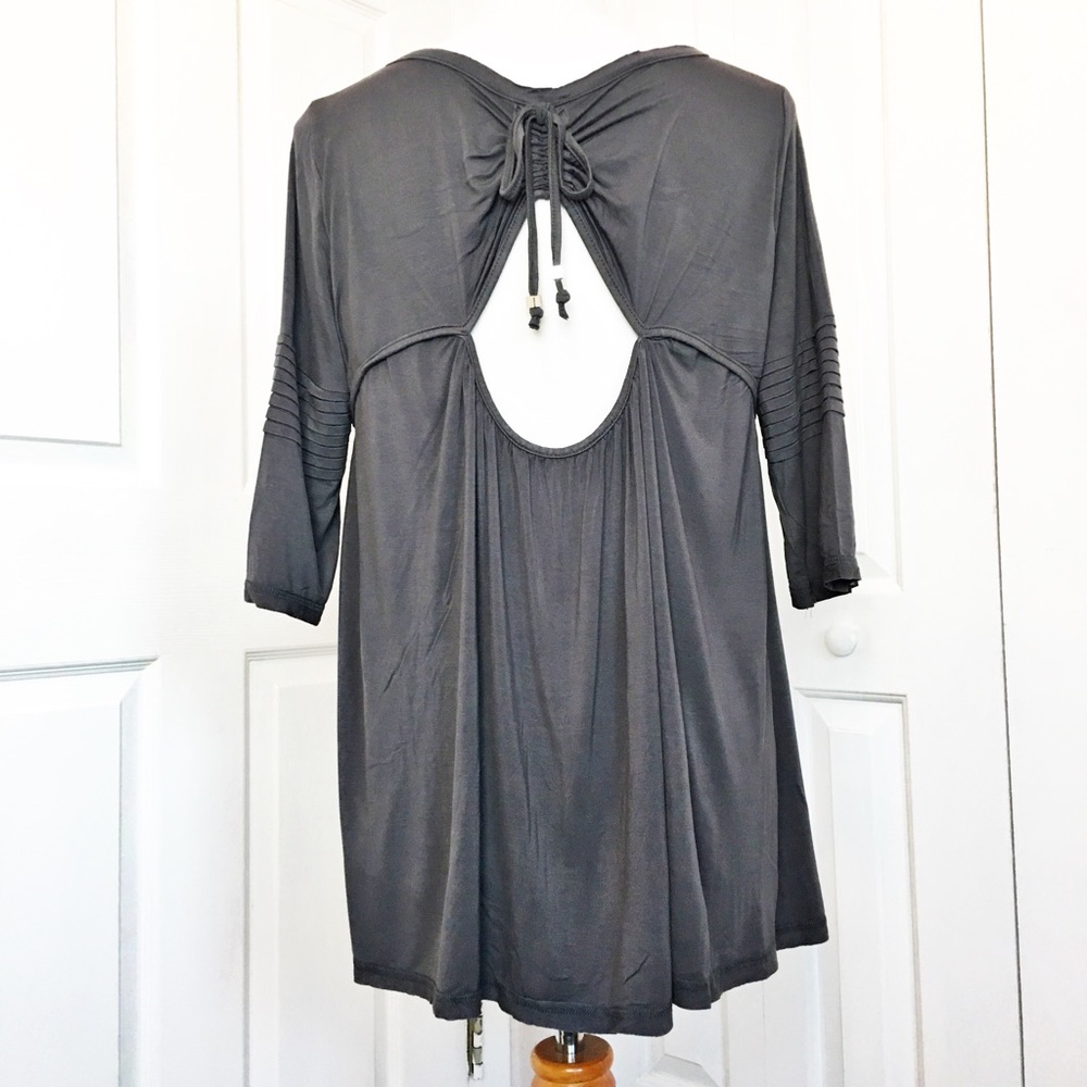Open Back Swing Top - Picture 4 of 6