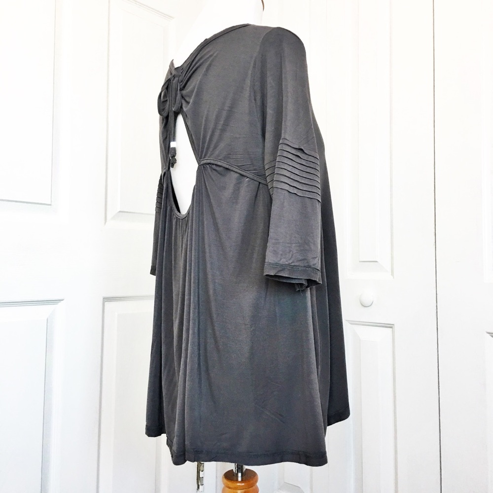 Open Back Swing Top - Picture 5 of 6