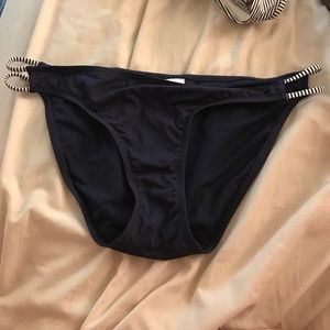 Xhilaration swim bottoms NWOT