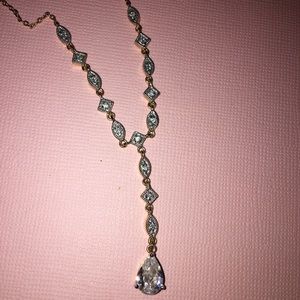 Beautiful tear drop necklace