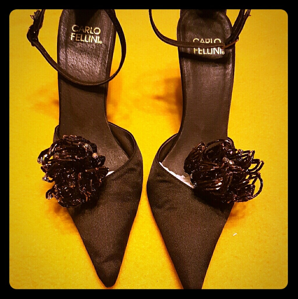 Carlo Fellini Stilettos w/beaded embellishment S 6