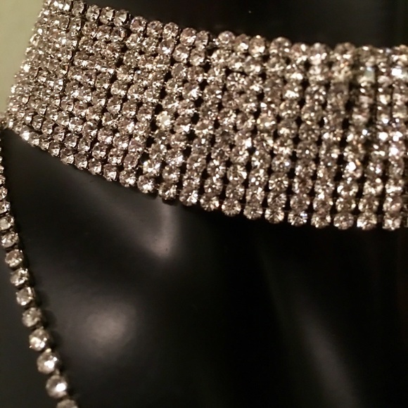 NWT Long Vintage Crystal Choker Statement Necklace - Picture 5 of 8
