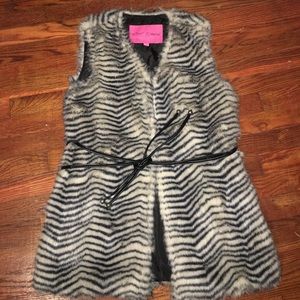 Betsey Johnson Faux Fur Vest Sz M