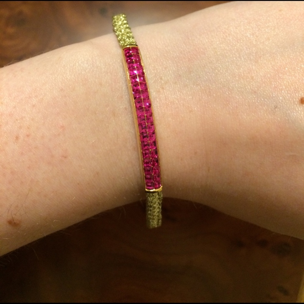 🎈SALE🎈Michael Kors Gold Bracelet w/Swarovski - Picture 4 of 4