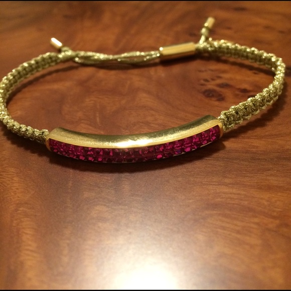 Michael Kors Jewelry - 🎈SALE🎈Michael Kors Gold Bracelet w/Swarovski