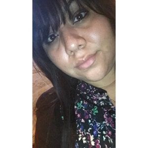 Meet your Posher, Anabel