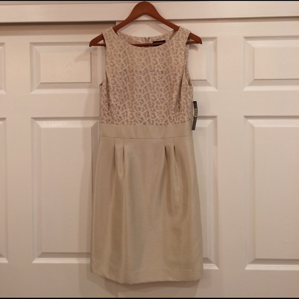 Tahari Cocktail Dress. New with Tags!!