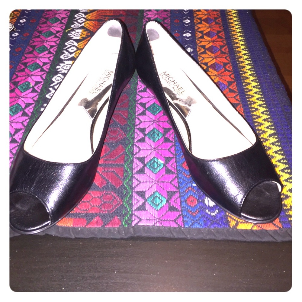 Michael Kors Low Wedges (EUC)