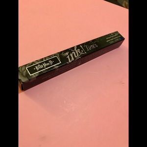 Kat Von D liquid eye liner