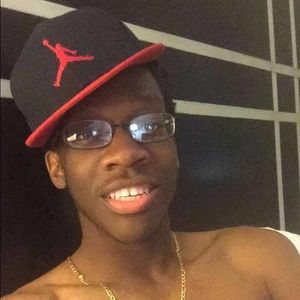 Meet your Posher, Benjamin