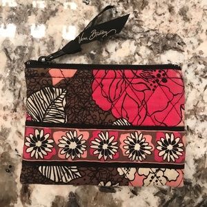 SOLD. Vera Bradley Mocha Rouge Accessory Set