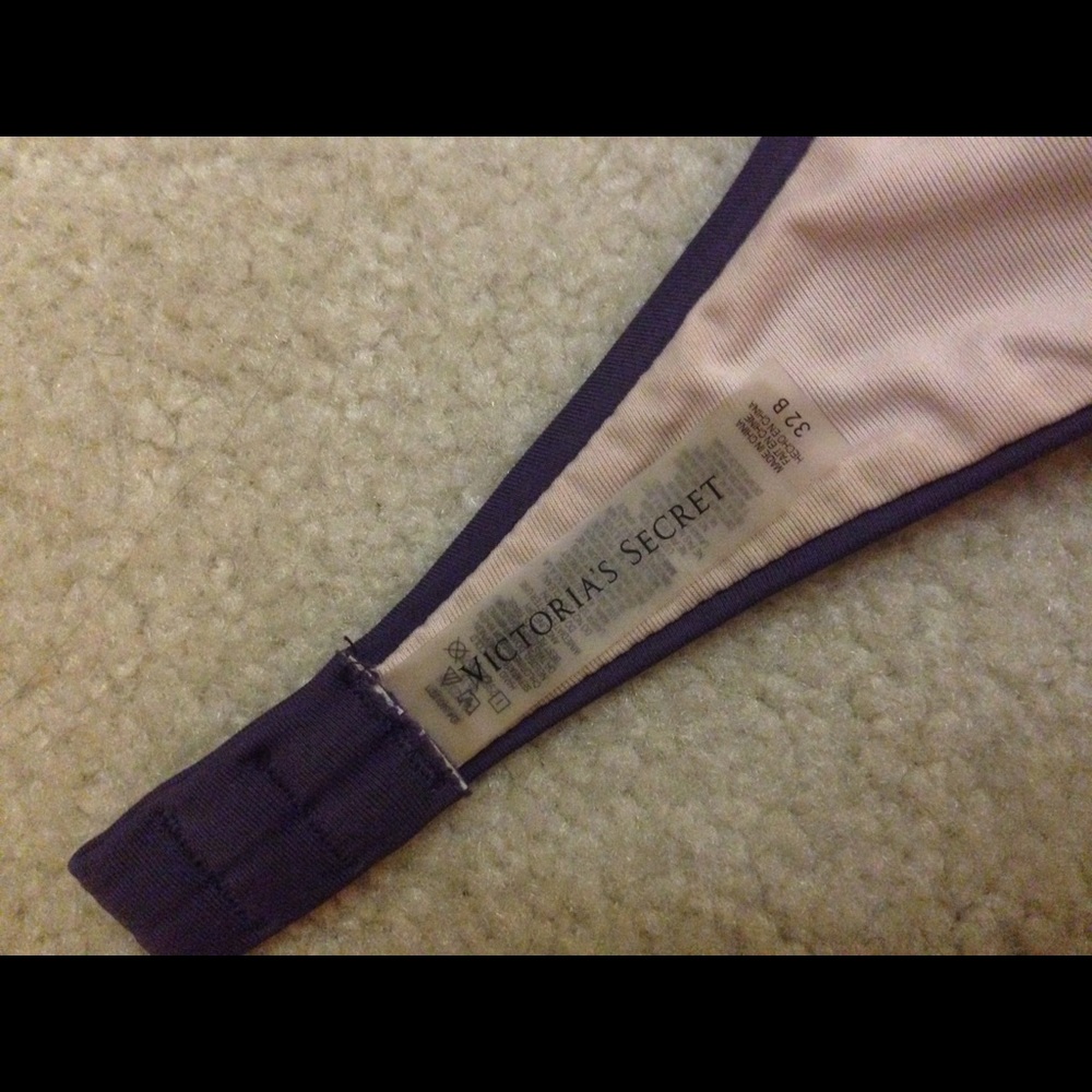 Purple Victoria's Secret bikini top - Picture 4 of 4