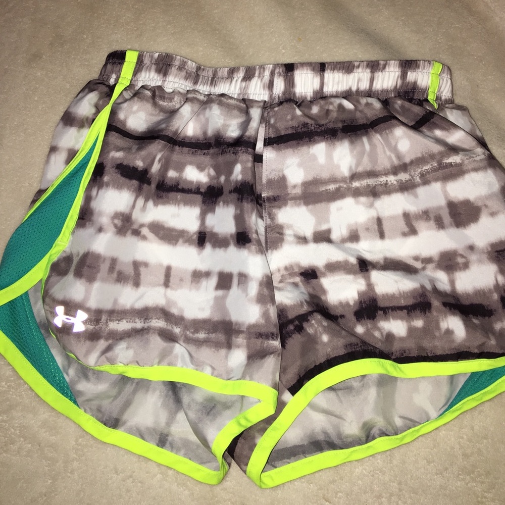 Small under armor running shorts