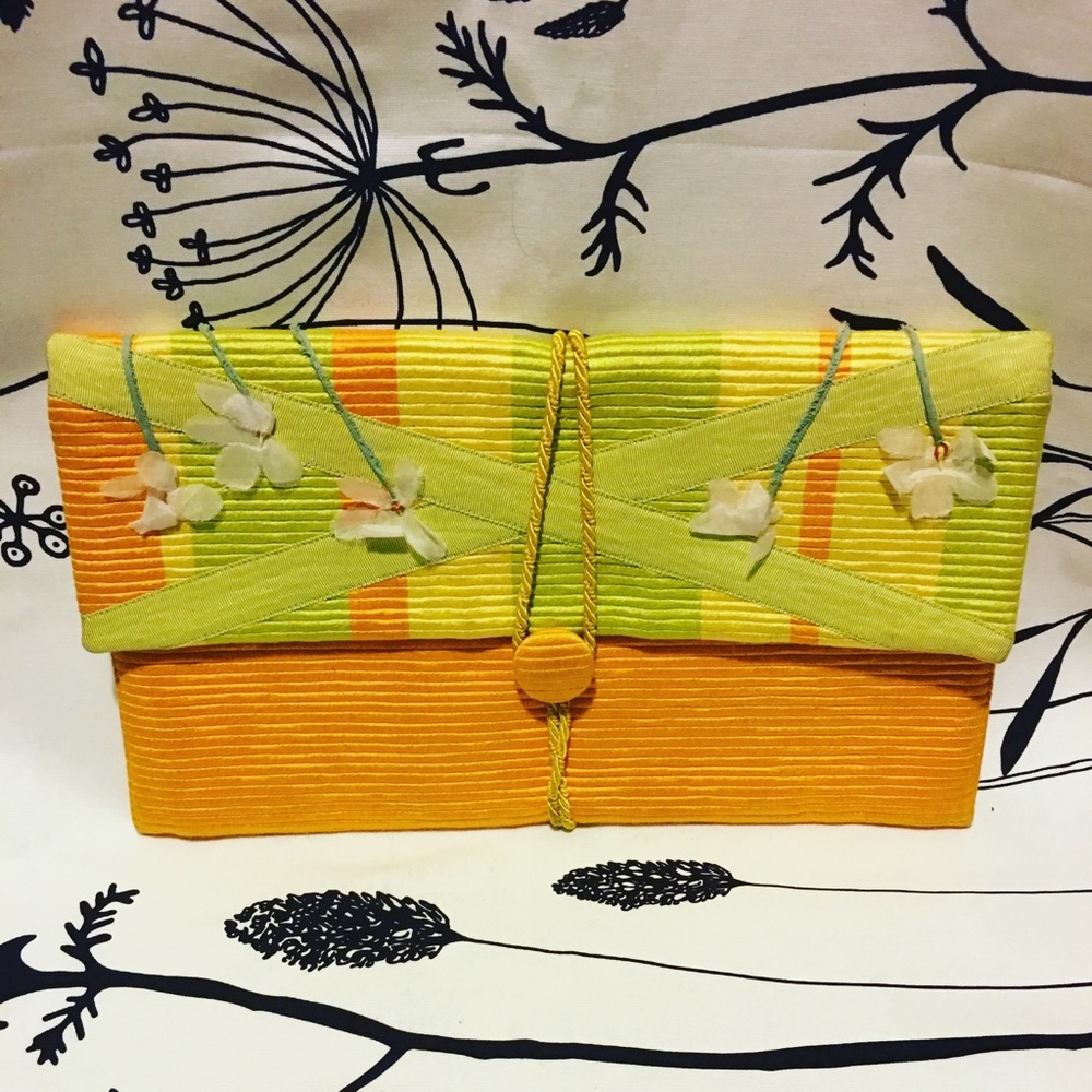 ViNtage clutch*SOLD*