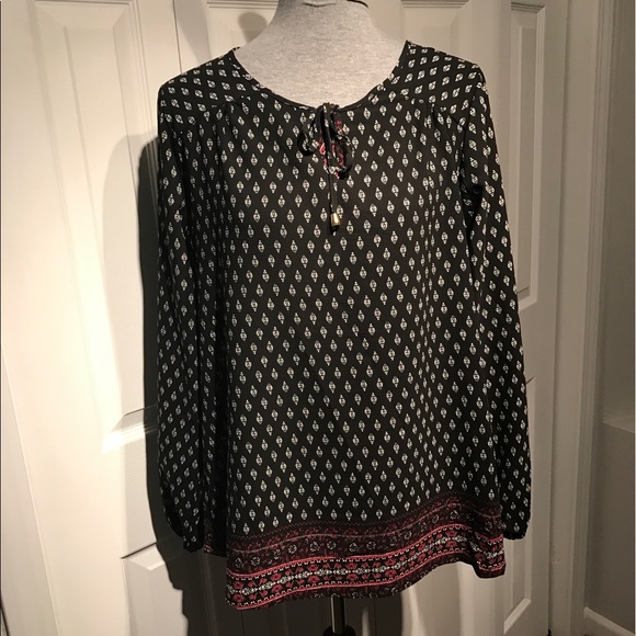 Rue21 Tops - Black tunic L never worn
