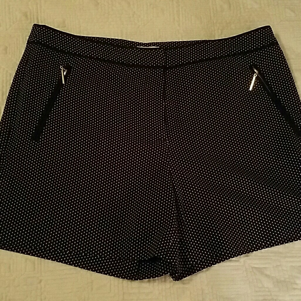 h&m navy & white nautical dress shorts
