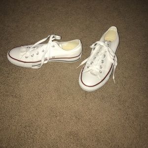 Brand new white converse size 8.5
