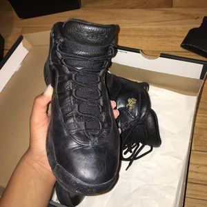 NYC Jordan 10's