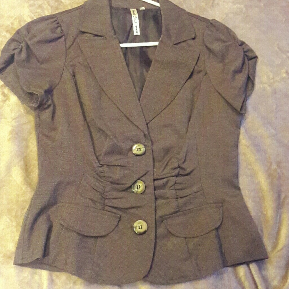 Adorable blouse
