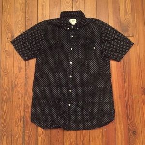 Obey button down large