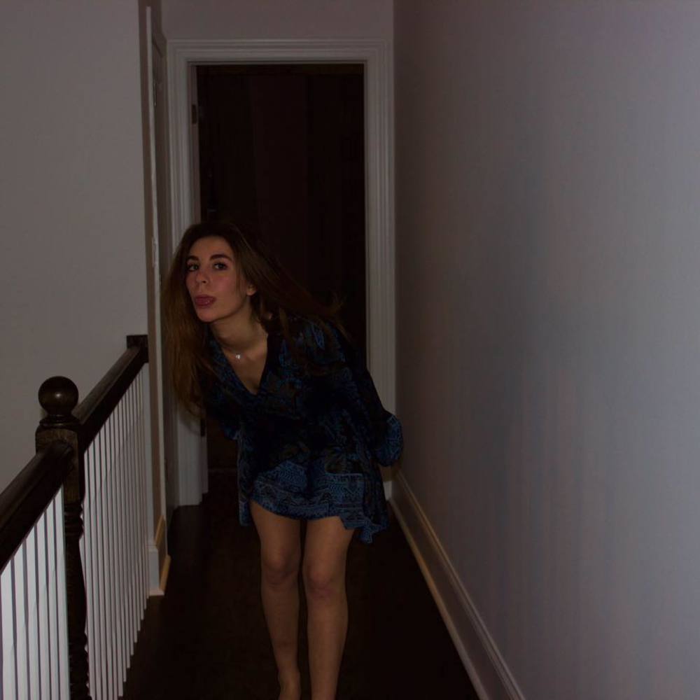 Meet your Posher, Caroline