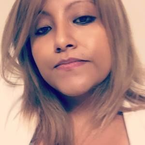 Meet your Posher, Nelly