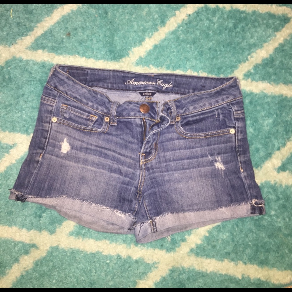 American Eagle jean shorts Size 4