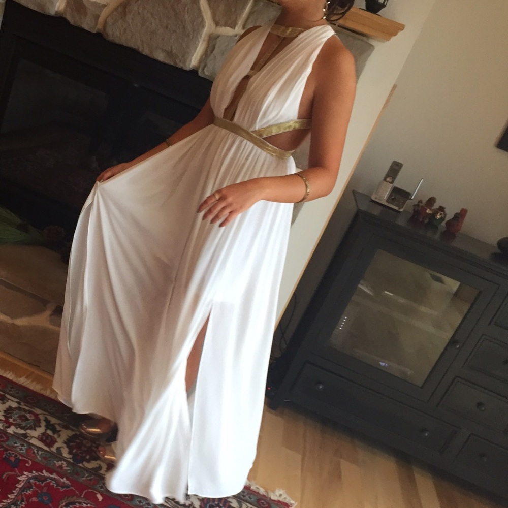 Gorgeous White and gold prom dress