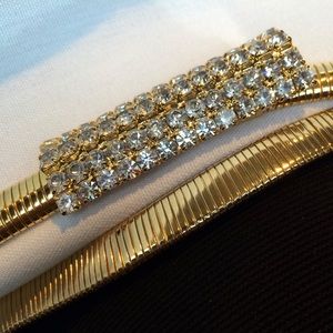 Ann Klein Belt. Bling Gold ✨