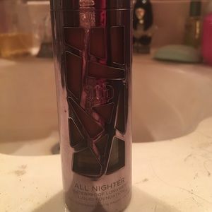 Urban Decay All Nighter Foundation. Shade 3.0