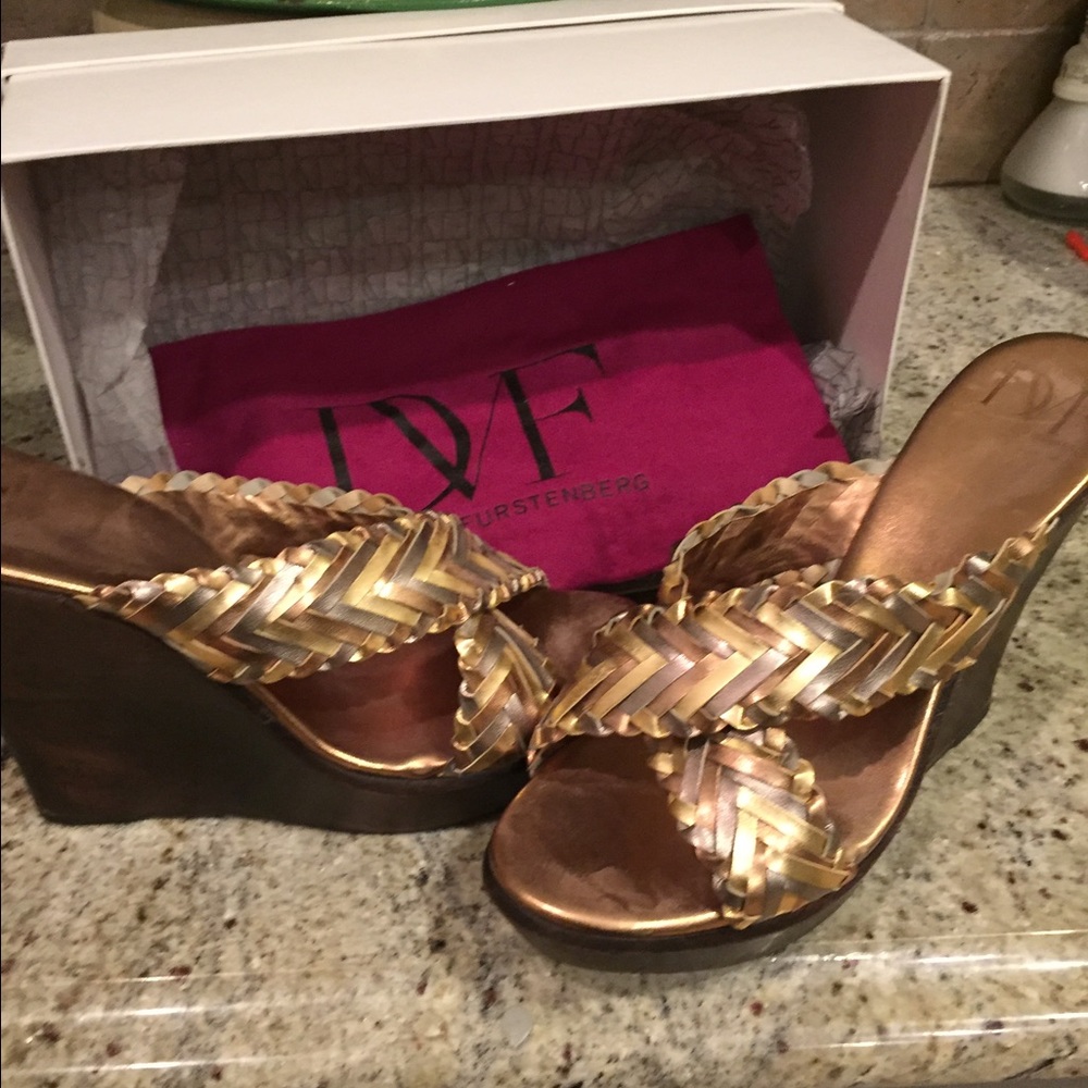 DVF sandal