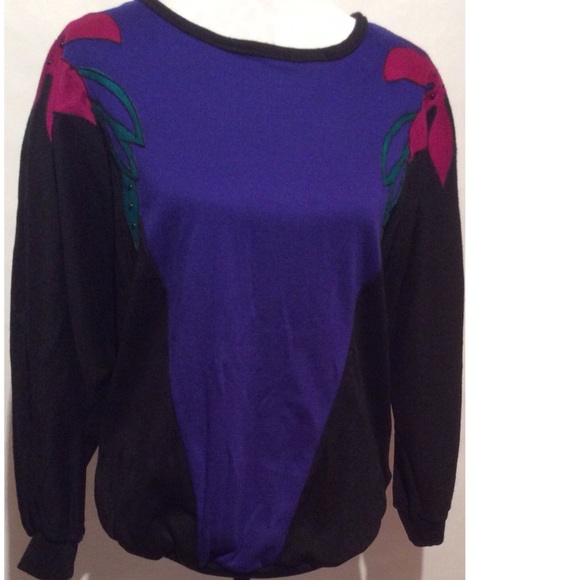 Vintage Tops - Purple /Black Vintage Sweatshirt Size L