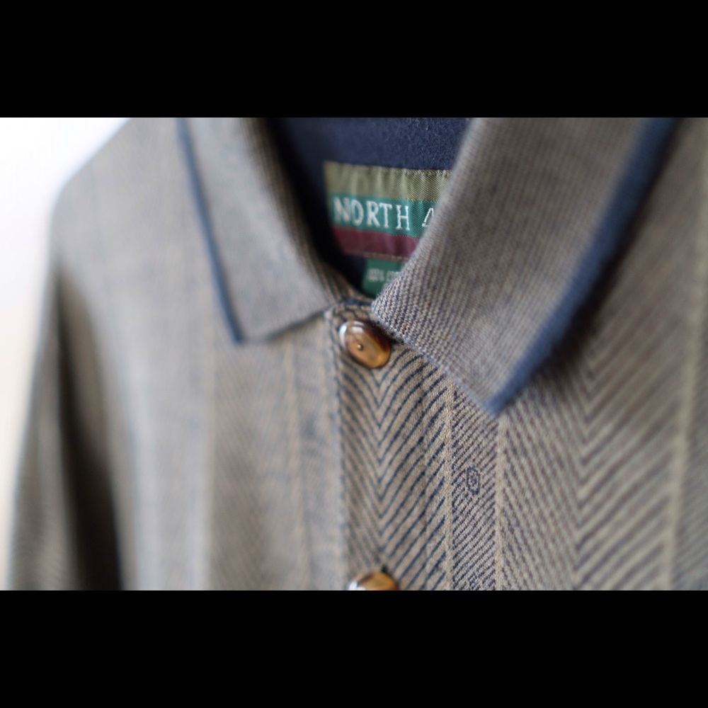 Short sleeve men's shirt