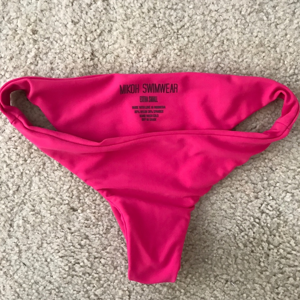 Pink bottoms