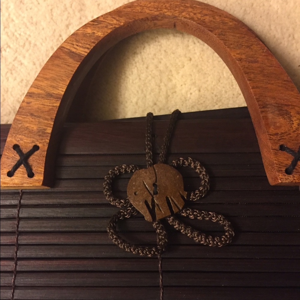 ONLY 1 LEFT!! Bamboo purse coconut clasp - Picture 3 of 7