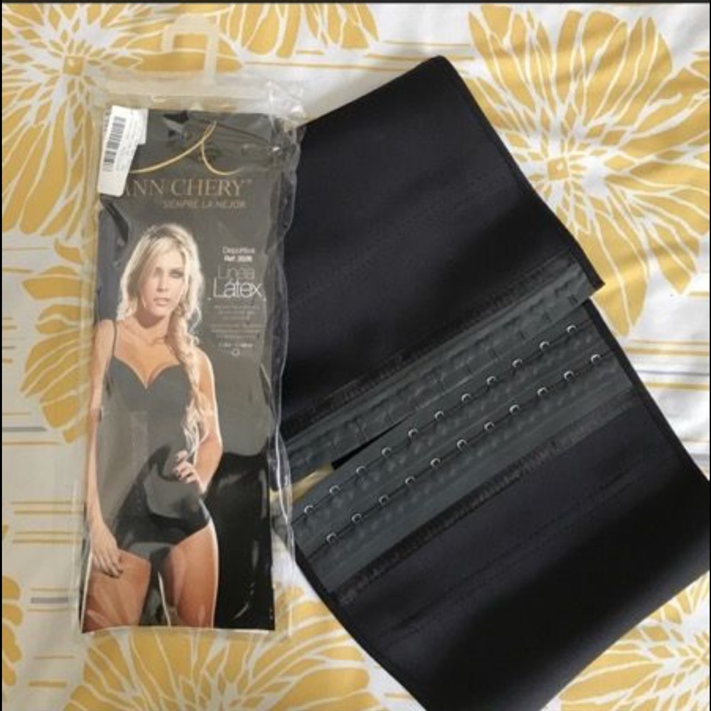 Ann chery waist trainer