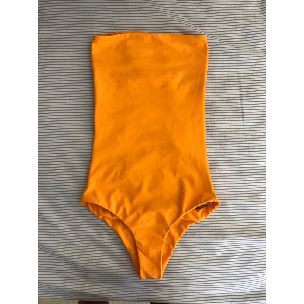 One piece Mikoh