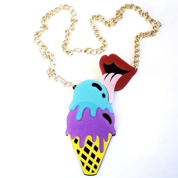 NWOT Unique Ice Cream Necklace - Picture 3 of 6