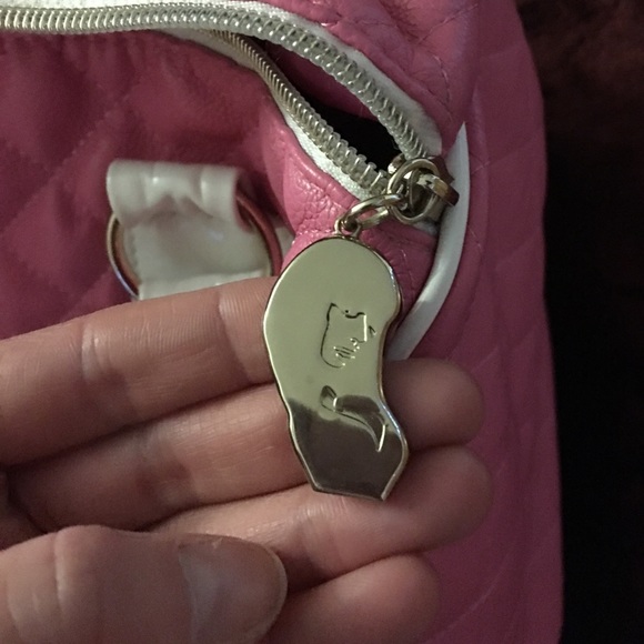 Handbag! - Picture 3 of 3