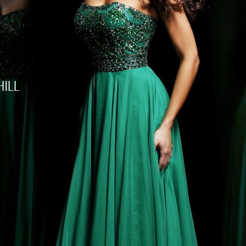 Sherri Hill Prom dress! Sadie Robertson line