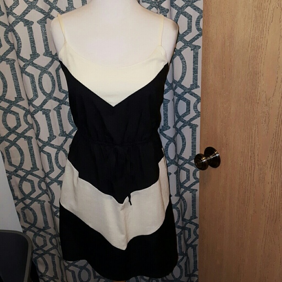 Dresses & Skirts - COLOR BLOCK DRESS