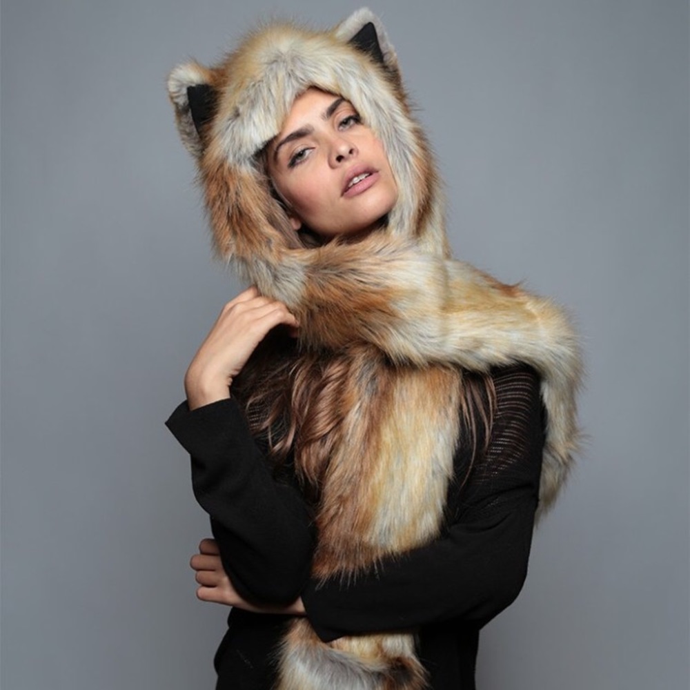Red Fox by SpiritHoods
